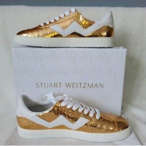 STUART WEITZMAN Daryl Metallic Dnake Embossed Leather Sneaker Gold